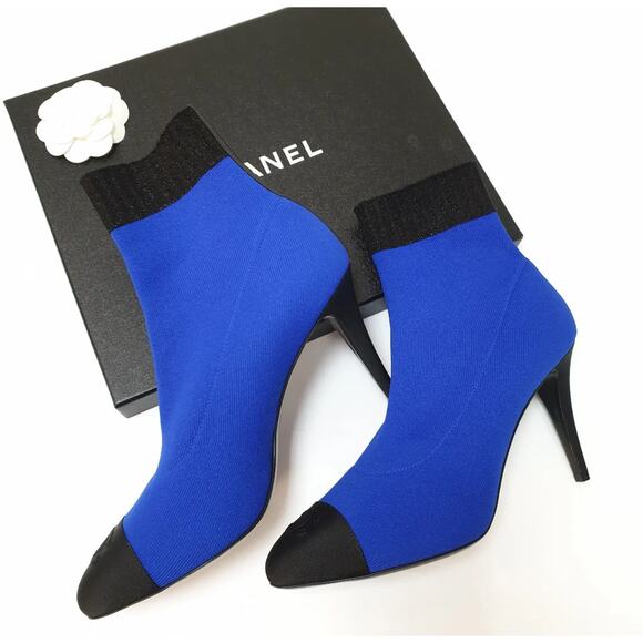 NWOB CHANEL 2019 Cobalt Blue Sock Booties Sz.41 - Picture 1 of 5